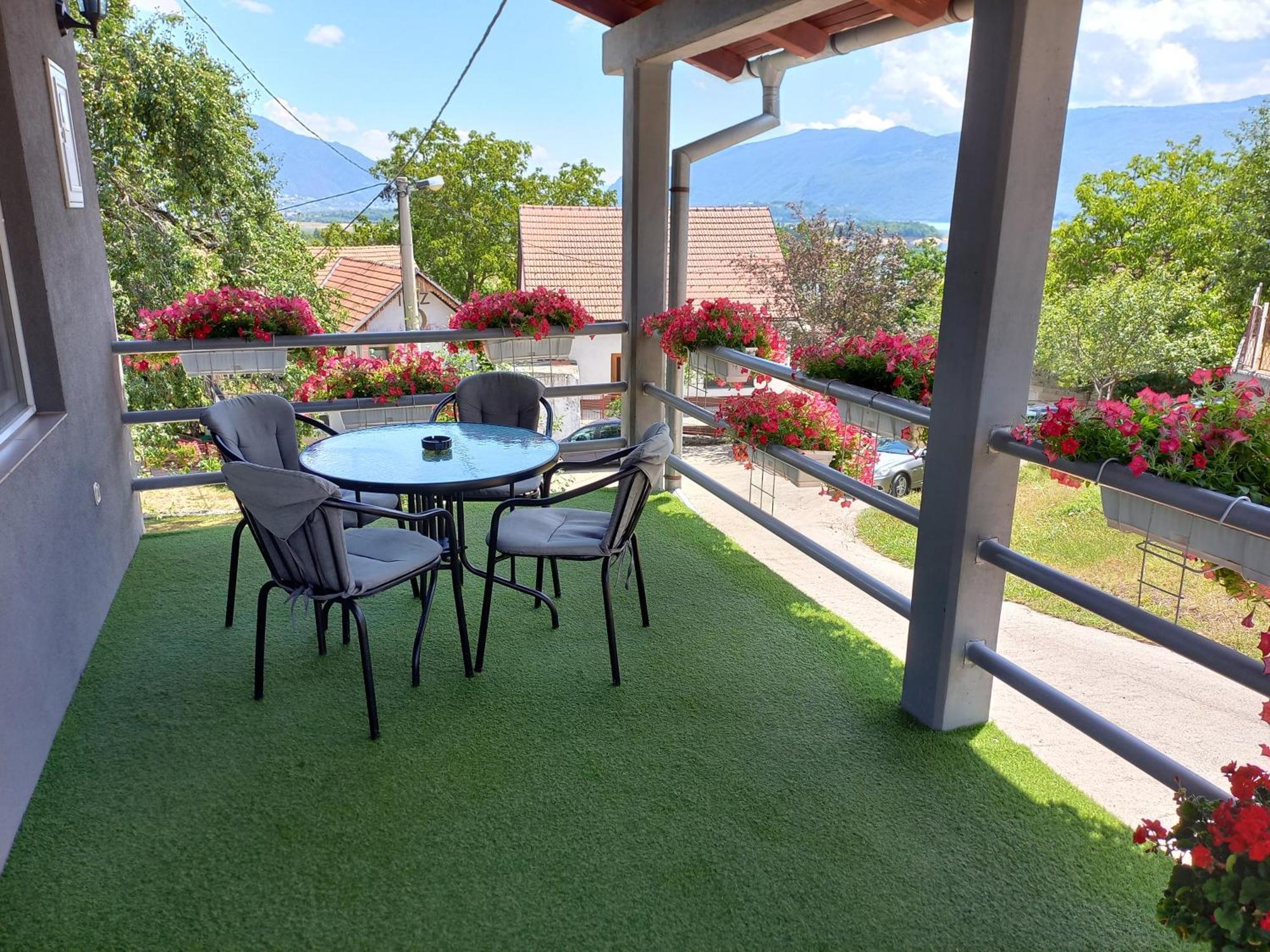 Apartman Konak Prozor 外观 照片